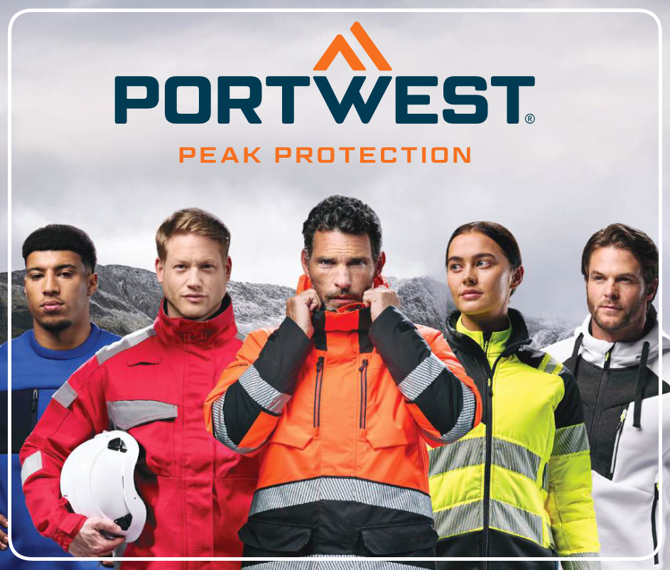 Cinco trabajadores con ropa de trabajo azul, roja, naranja, amarilla y blanca. Al fondo se ve un paisaje monta&ntilde;oso nevado con cielo gris. Encima se encuentra el logotipo azul y naranja del fabricante Portwest.